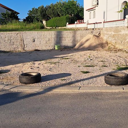 Apartmani Ana-Lora Lopar Εξωτερικό φωτογραφία